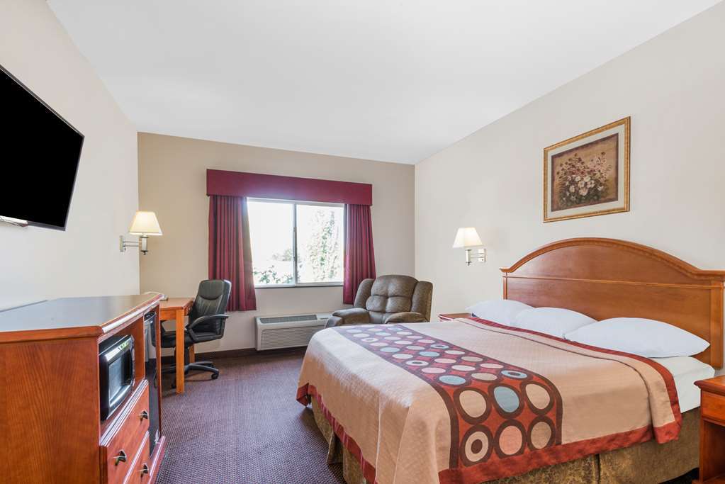 Super 8 By Wyndham Salina Hotel Cameră foto